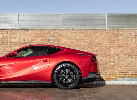 Ferrari 812 Superfast 33