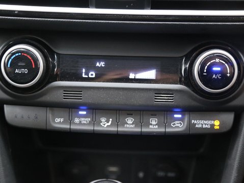 Hyundai KONA 1.6 h-GDi Premium DCT Euro 6 (s/s) 5dr 15