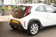 Toyota Aygo X VVT-I PURE 8