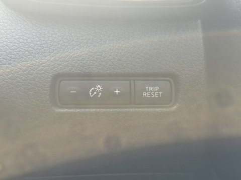 Nissan X-Trail 1.6 dCi Tekna SUV 5dr Diesel Manual Euro 6 (s/s) (130 ps) 19