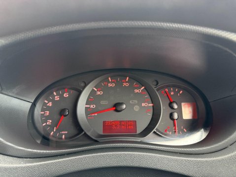 Renault Master 2.3 dCi ENERGY 35 Business Panel Van 5dr Diesel Manual FWD LWB High Roof Eu 26