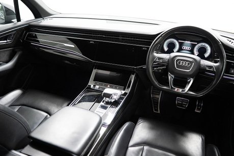 Audi Q7 3.0 TFSI V6 55 Black Edition SUV 5dr Petrol Tiptronic quattro Euro 6 (s/s) 8