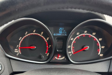 Ford Fiesta ST-2 - 8 SERVICES -NEW MOT -HEATED SEATS -KEYLESS -JUST SERVICED 40