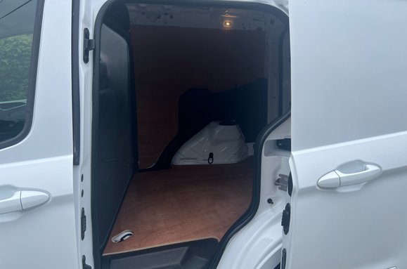 Ford Transit Courier LIMITED L1 EURO 6 VAN 25