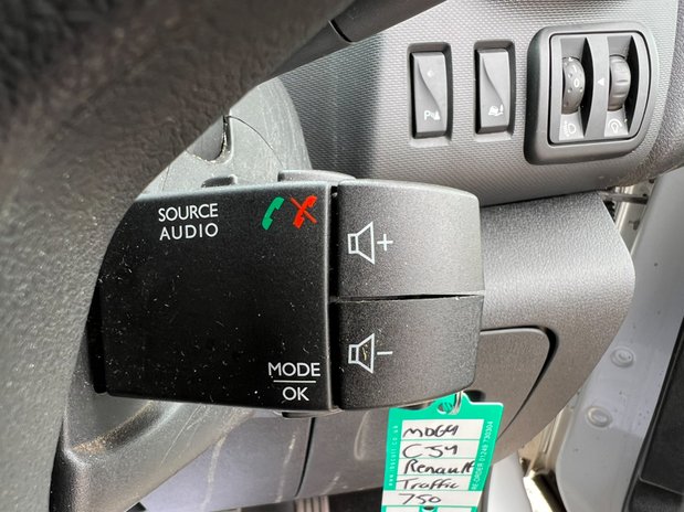 Renault Trafic SWB L1H1 Low Roof Sportive Air Con Nav EURO 6 NO VAT 45