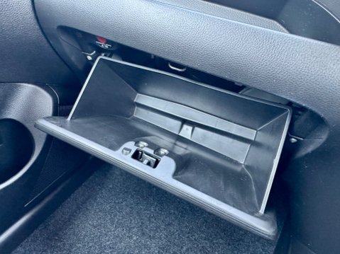 Suzuki Swift SZ4 39