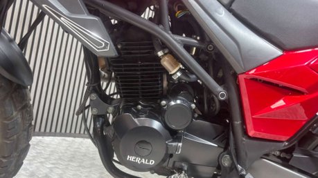 Herald Motor Co Mirage 2021 ONLY 4K ADVENTURE ENDURO BIKE 125CC PROJECT BIKE 8