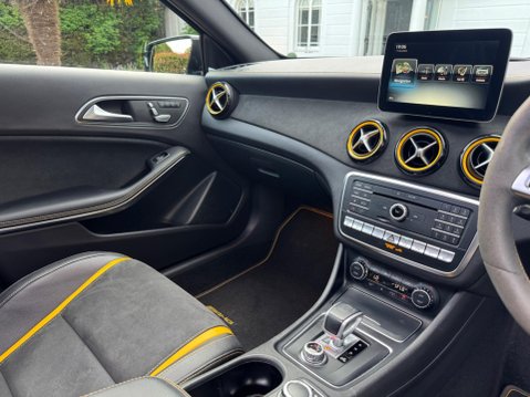 Mercedes-Benz A Class 2.0 A45 AMG Yellow Night Edition SpdS DCT 4MATIC Euro 6 (s/s) 5dr 30