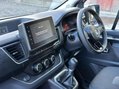 Renault Trafic 2.0 dCi LL30 Advance EDC L2 H1 Euro 6 (s/s) 5dr (9 Seat) 22