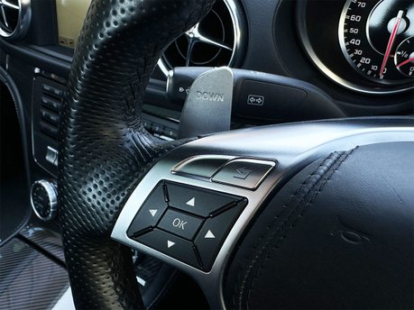 Mercedes-Benz SL Series SL63 AMG 61