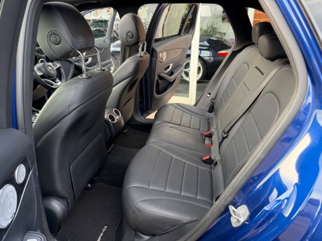 Mercedes-Benz GLC 3.0 GLC350d V6 AMG Line (Premium Plus) SUV 5dr Diesel G-Tronic 4MATIC 43