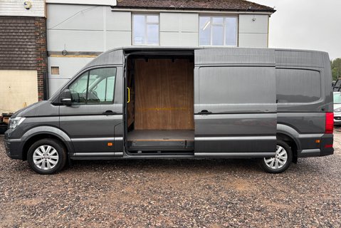 Volkswagen Crafter CR35 177 ps Tdi Trendline 4Motion DSG Panel Van - Diff Lock 8