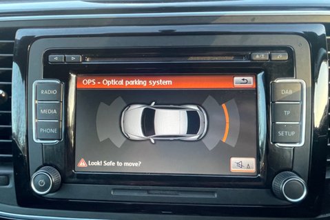 Volkswagen Beetle AUTOMATIC.. 5 SERVICES! CRUISE CONTROL..DAB RADIO..STUNNING CAR! 34