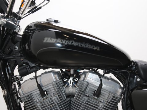 Harley-Davidson Sportster SPORTSTER XL883L SUPERLOW 18 18