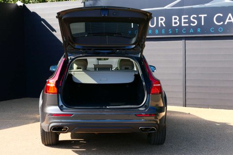 Volvo V60 2.0 V60 Cross Country D4 AWD Auto 4WD 5dr 18
