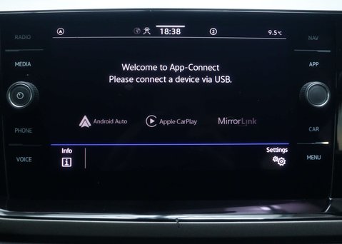 Volkswagen Polo 1.0 Polo Match TSi Semi-Auto 5dr 24