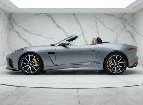 Jaguar F-Type SVR Convertible 6