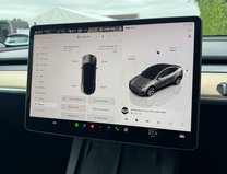 Tesla Model Y (Sold) (Dual Motor) Long Range SUV 5dr Electric Auto 4WDE (384 bhp) 24