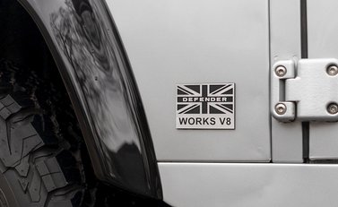 Land Rover Defender 90 Works V8 70th Edition 23