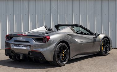 Ferrari 488 Spider 7