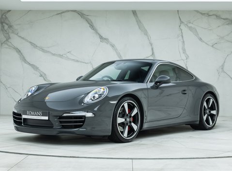 Porsche 911 50th Anniversary Edition (991) 1