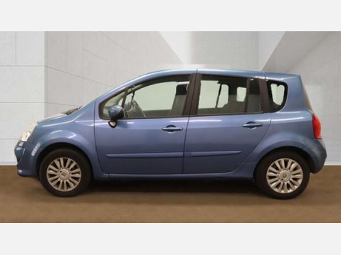 Renault Grand Modus 1.6 VVT Dynamique MPV 5dr Petrol Auto Euro 5 (111 ps) 4