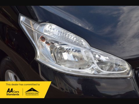 Peugeot 208 1.4 208 Active HDi 5dr 11