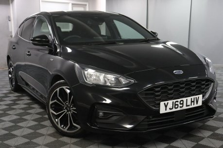 Ford Focus ST-LINE X 18