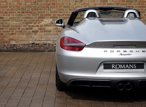 Porsche Boxster Spyder 15