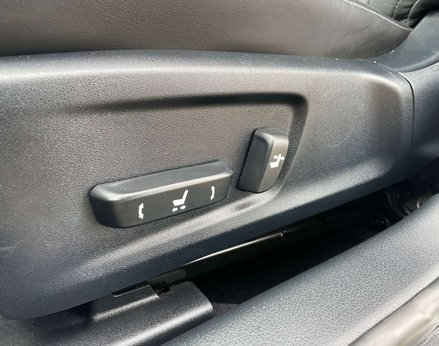 Lexus Is 2.5 IS 300h Advance CVT 4dr 65