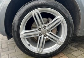 Audi Q5 2.0 TDI QUATTRO S LINE PLUS 19