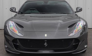 Ferrari 812 Superfast 4