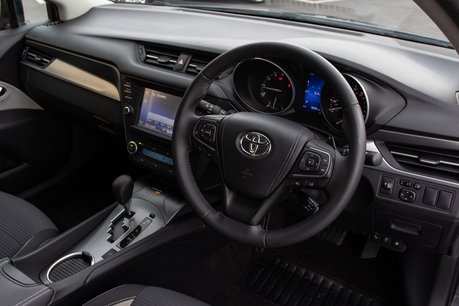 Toyota Avensis VALVEMATIC BUSINESS EDITION