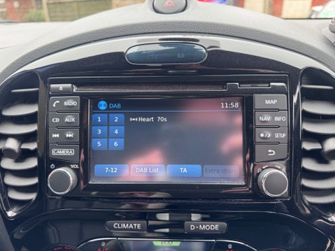 Nissan Juke TEKNA XTRONIC 19