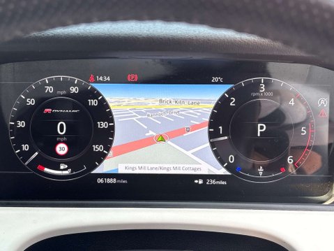 Land Rover Range Rover Velar 2.0 D180 R-Dynamic SE SUV 5dr Diesel Auto 4WD Euro 6 (s/s) (180 ps) 42