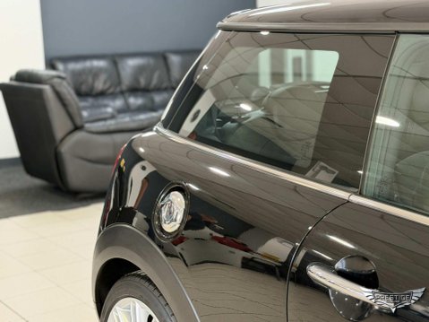 Mini Hatch 2.0 Cooper S Euro 6 (s/s) 3dr 18