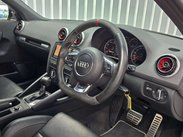 Audi RS3 2.5 TFSI Sportback 5dr Petrol S Tronic quattro Euro 5 (340 ps) 21
