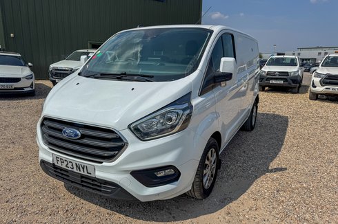 Ford Transit Custom SWB L1H1 Low Roof Limited 280 Air Con Alloys Sensors Cam EURO 6