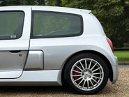 Renault Clio RENAULTSPORT V6 11