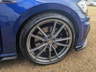 Volkswagen Golf R TSI 4MOTION DSG 12