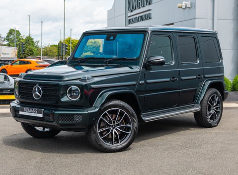 Mercedes-Benz G Class G400d AMG LINE PREMIUM PLUS 2
