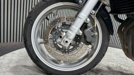 Yamaha FZ 2004 ONLY 22K GOOD RUNNING PROJECT BIKE 600CC 9
