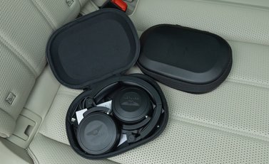 Bentley Bentayga V8 AZURE 21