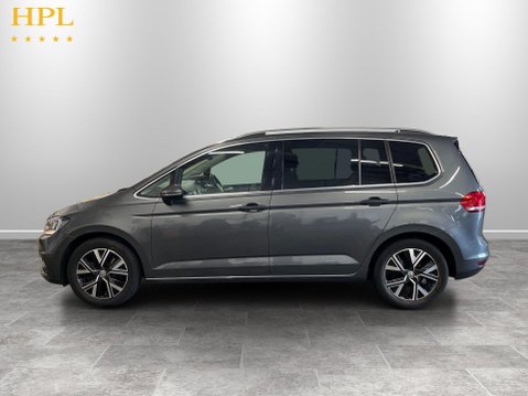 Volkswagen Touran 1.5 TSI EVO R-Line MPV 5dr Petrol Manual Euro 6 (s/s) (150 ps) 4