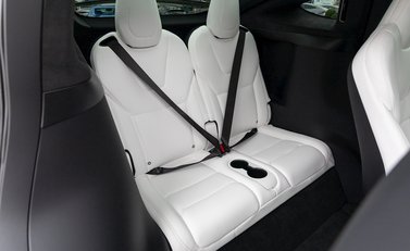 Tesla Model X Performance Ludicrous 17