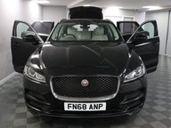 Jaguar F-Pace PORTFOLIO AWD 7
