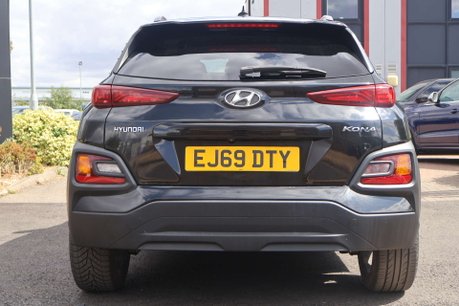 Hyundai KONA 1.0 T-GDi Play SUV 5dr Petrol Manual Euro 6 (s/s) (120 ps) 10