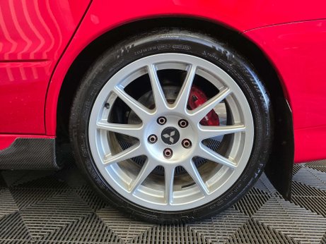 Mitsubishi Lancer 2.0 EVO IX MR FQ-360 Saloon 4dr Petrol Manual (334 g/km, 366 bhp) 22