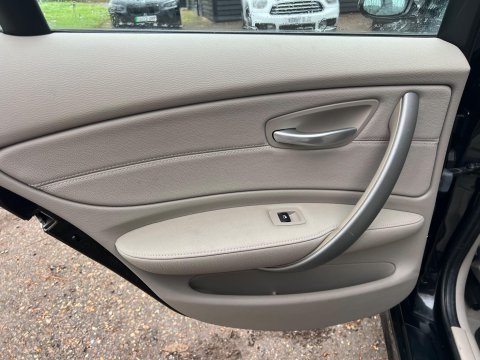 BMW 1 Series 118D SE 42