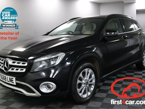 Mercedes-Benz GLA GLA 200 SE